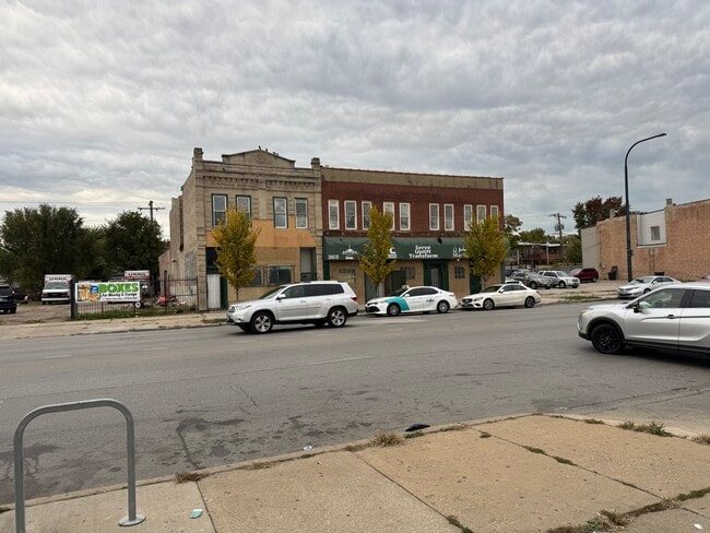 Photo - 3840 W Roosevelt Rd