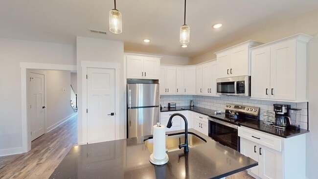 Photo - 2315 Gold Valley Dr Unit B1