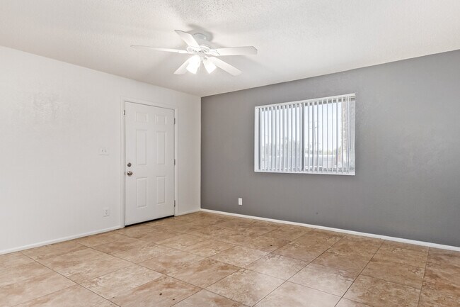 Photo - Desert Sunshine 3