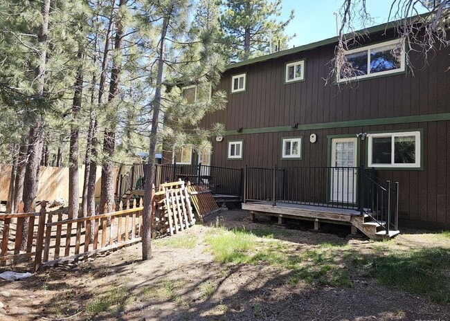 2282 Blitzen Rd