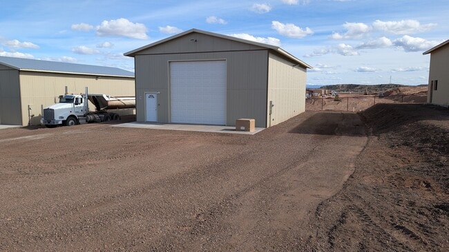 Building Photo - 853 Airport Loop Rd