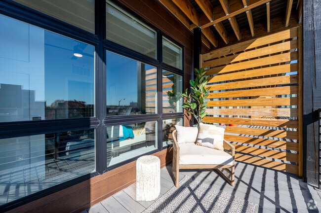 1 dormitorio, 1 baño - 707 pies cuadrados - Balcón