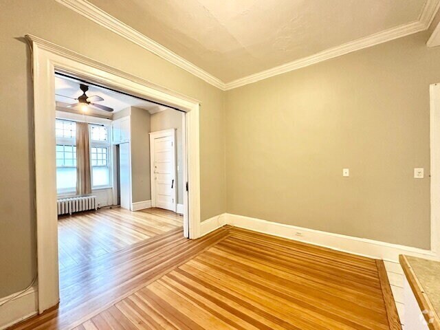 Building Photo - 1 Bedroom with Washington Park View Unit Apartment 1