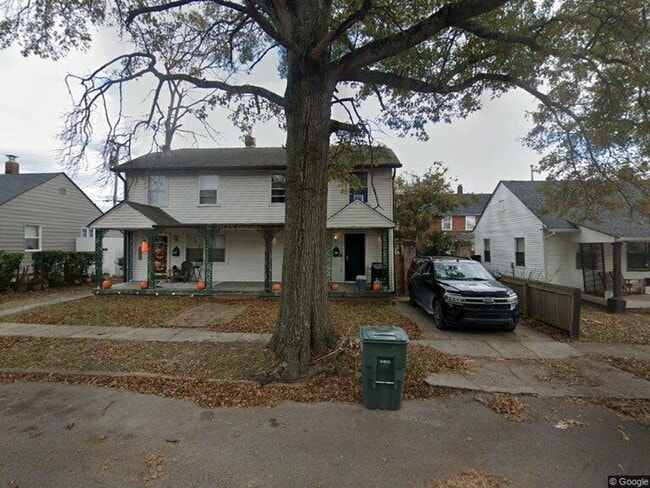 Photo - 911 Bryan St