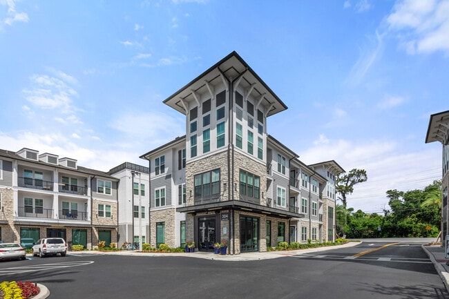 Luxury apartments in Maitland
