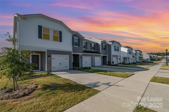 Photo - 3483 Backwater St