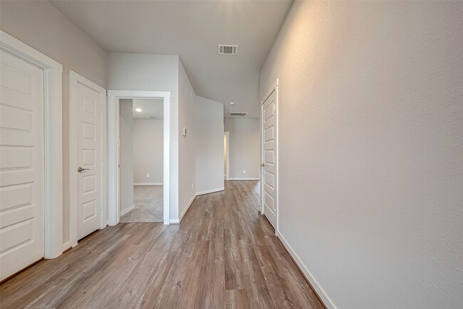 Photo - 19010 Norbury Pk Ln