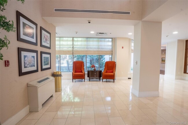 Photo - 300 E Overlook Unidad 347