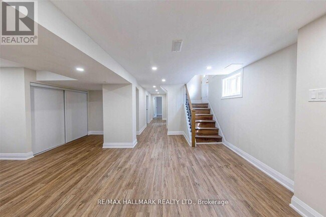 Photo - 69 Barrymore Rd