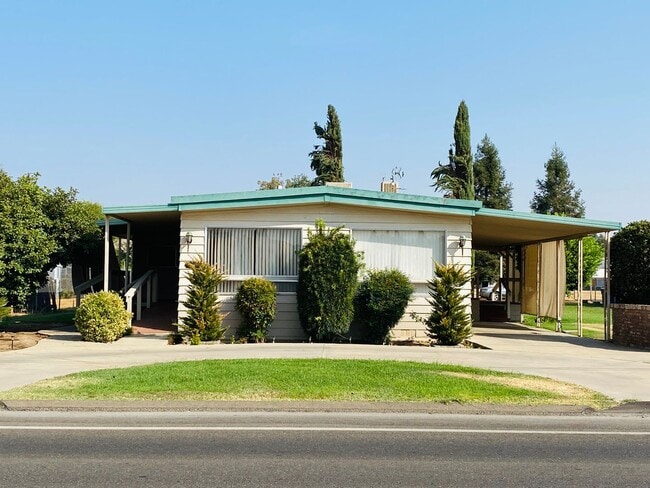 $1,650 Alluvial & Armstrong, 2 Bedroom + o... - $1,650 Alluvial & Armstrong, 2 Bedroom + o... House