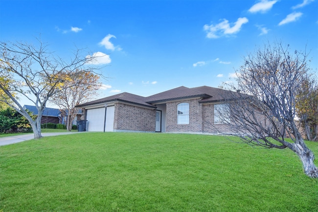 Photo - 4408 Shawn Dr