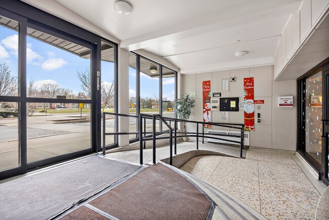 Photo - 70 Esther Lorrie Drive