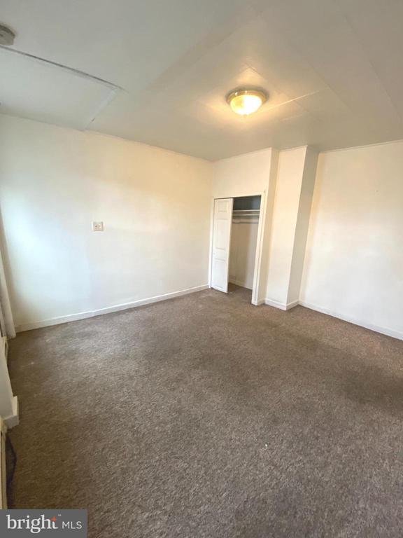 Photo - 64 S Evans St