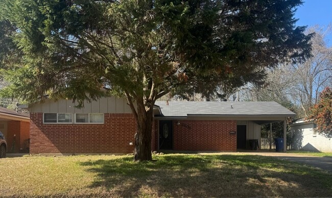 Building Photo - Beautiful 3 Bedroom home in Anderson Island
