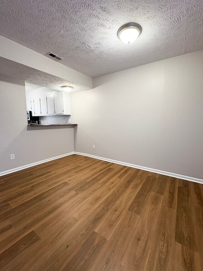 Photo - First Two Weeks: 3 Bedroom 3 Bathroom- Sma...