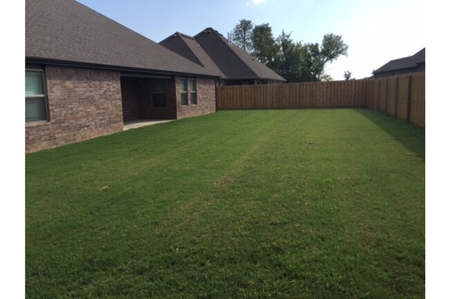 Photo - 1030 Quail Hollow Dr