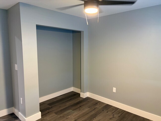 Photo - 3113 Walnut Ave