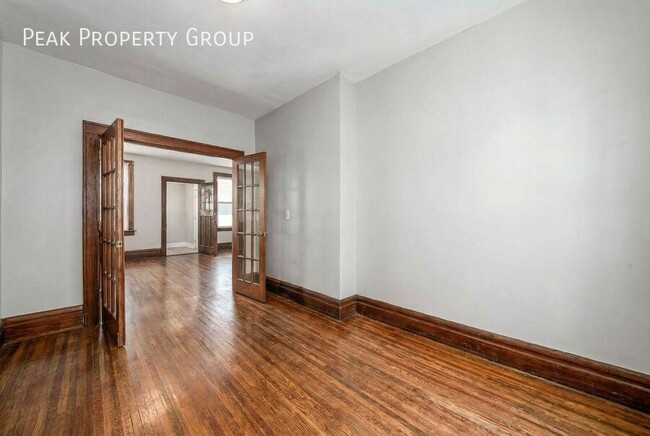 Photo - 396 E Northwood Ave