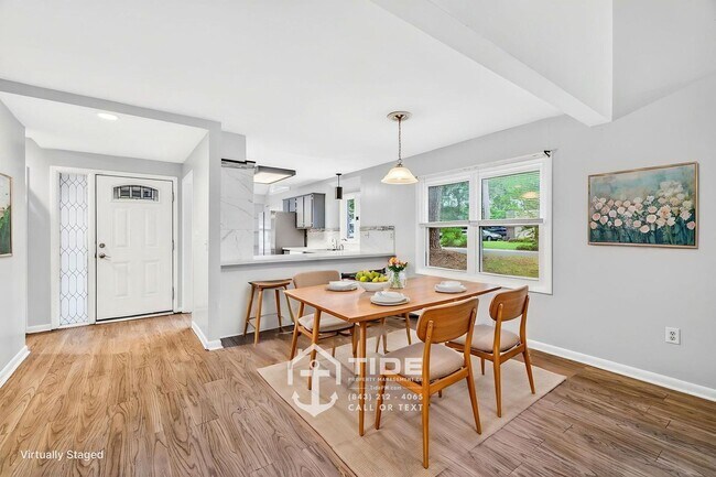Photo - Spacious Home in the Heart of Summerville