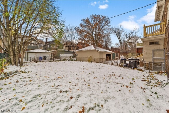 Photo - 867 East Blvd