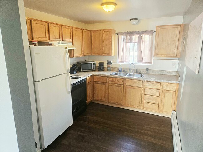 Photo - 1300 14th Ave NW Unit 1