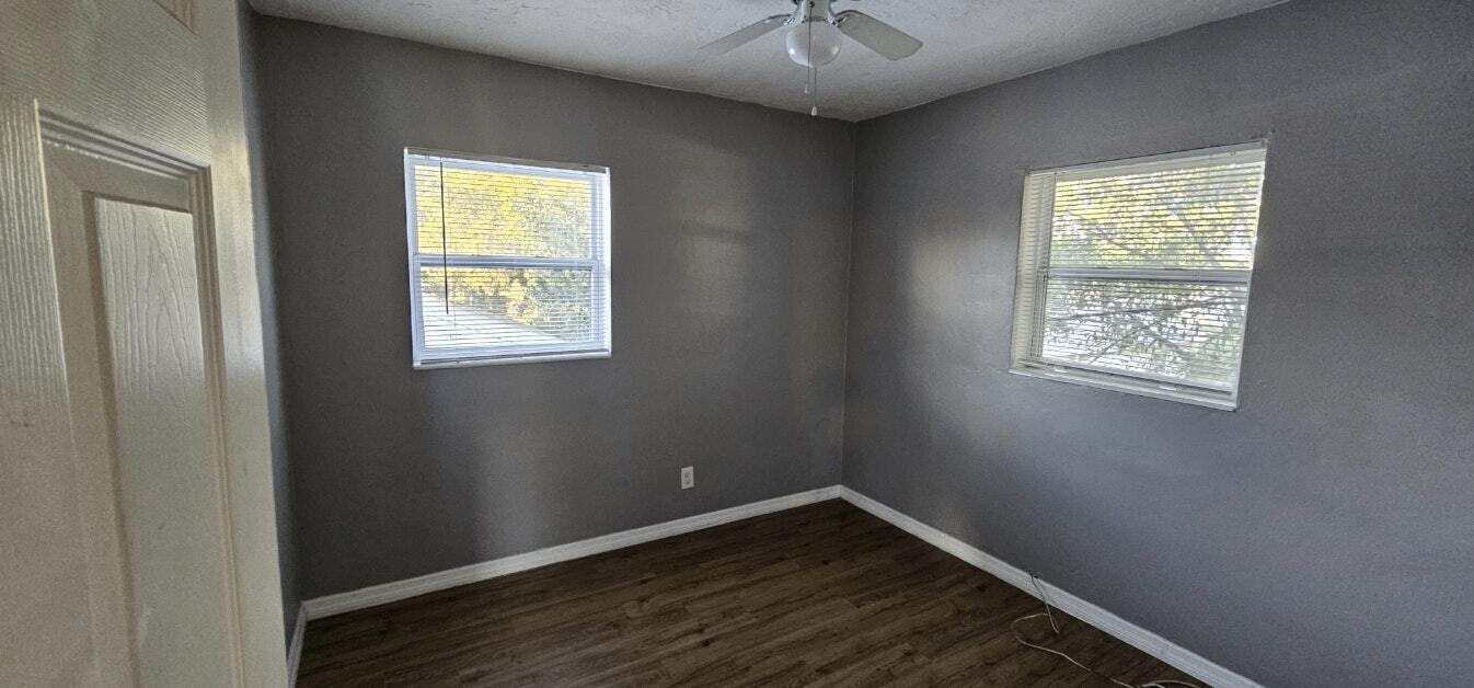 Photo - 2544 16th Ave S Unidad C (TOP)