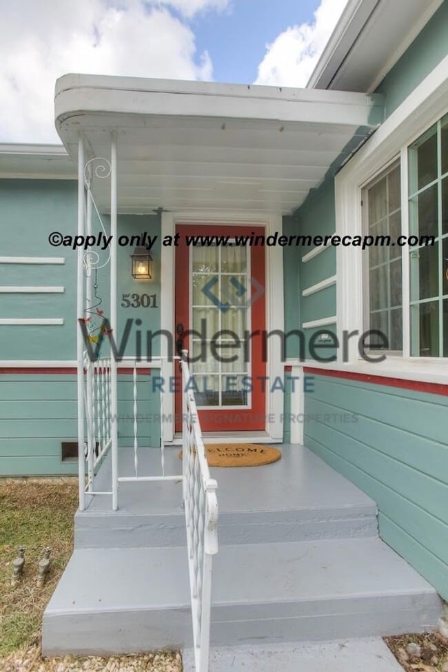 Photo - Charming Updated Home in Desirable Colonial Heights – Prime Location!