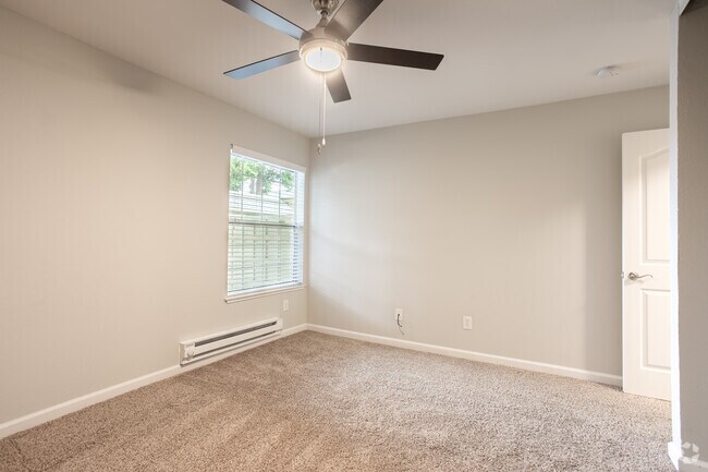 1 habitación, 1 baño - 700 pies cuadrados - Los Gatos Creek