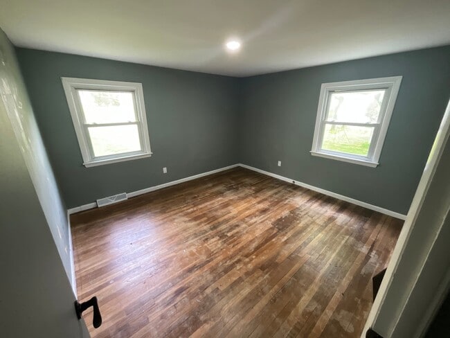 Photo - 12 Linwood Dr