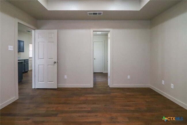 Building Photo - 3218 Rampart Loop Rental