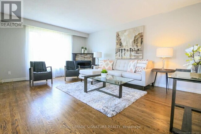 Photo - 33 Behan St Unit Upper