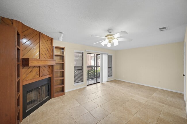 Photo - 12755 Mill Ridge Dr Unit 402