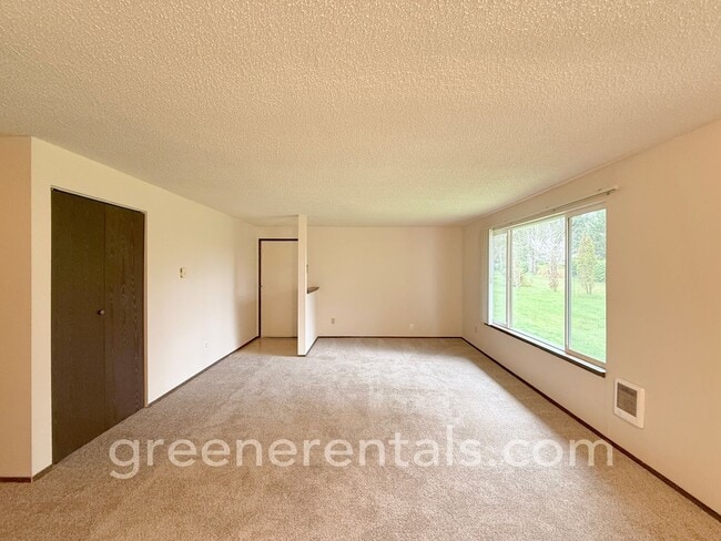 Photo - 2BD/1BA West Olympia Duplex