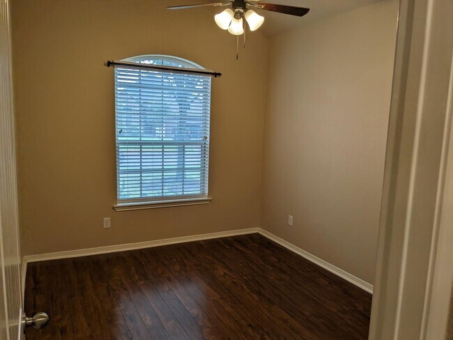 Photo - 8706 Austin Thomas Dr