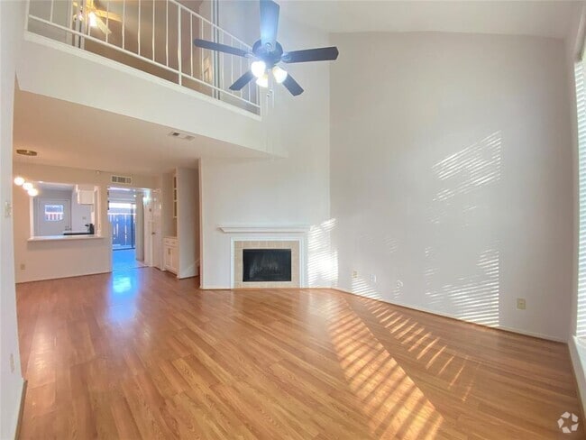 Building Photo - 2601 S Braeswood Blvd Unit 605 Rental