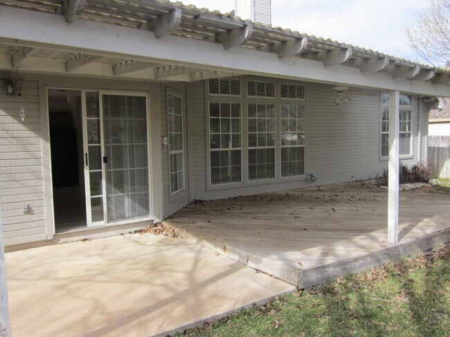 Photo - 3 Bedroom 2 Bathroom Home-Georgetown