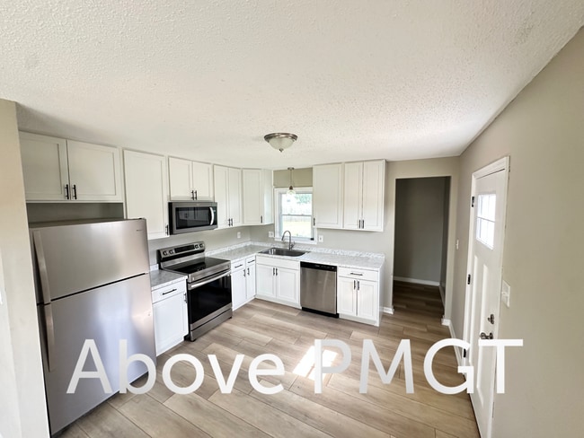 Photo - Completely remodeled and a Great location in Inman.