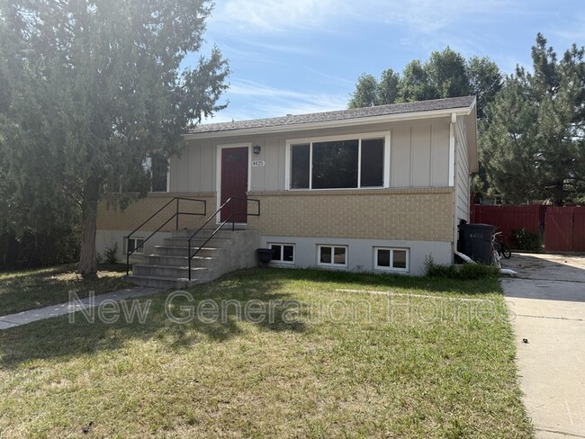 Building Photo - 4425 Fortune Cir S Rental