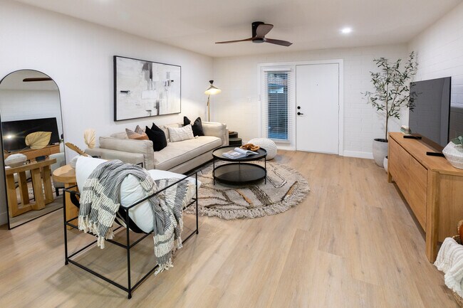 Quays at Encanto