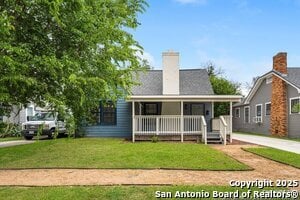 Photo - 1407 W Mistletoe Ave