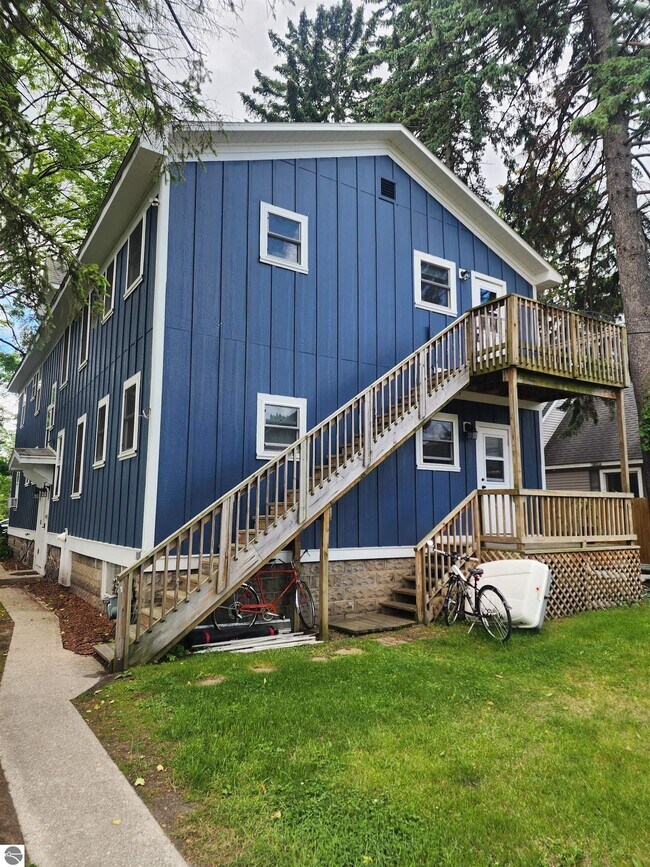 620 W Ninth St Rental House Rental in Traverse City, MI