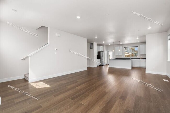 Photo - 3 Bedroom 2.5 Bathroom Stunner with Covered Patio and Attached Garage