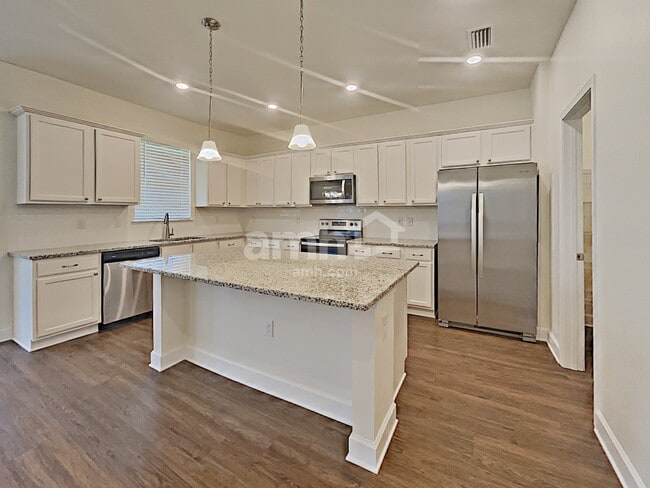 Photo - 310 Pine Terrace Dr