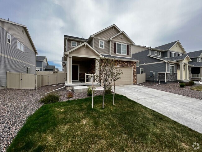 Building Photo - Stunning 4 bed 3.5 bath in Johnstown. Avai... Rental