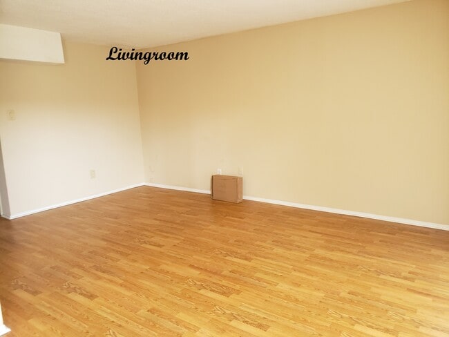livingroom - Fox Crossings