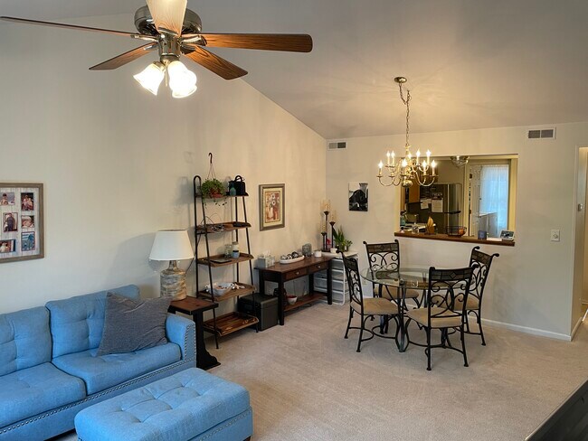 Brand new carpet - 2495 Fountain Pl Unit D