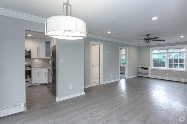 The Austen -Jr 1BR,1BA-Living Room/Kitchen