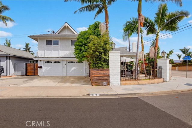 9471 Mokihana Dr