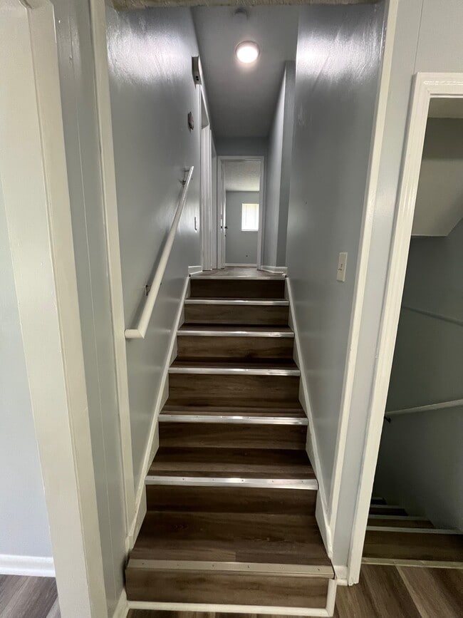 Photo - 7299 Indian Hill Trail