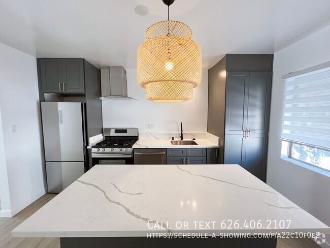 Building Photo - 521 Live Oak Ave Unit 521B Rental